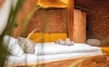 Nesting resort – Overnight stay in a small house with breakfast and zipline bee flight