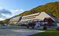 Nočitev z zajtrkom in neomejenim vstopom v bazenski kompleks Hotela Špik 4*