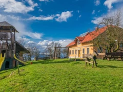 Touristischer Bauernhof Pri Lazarju - &Uuml;bernachtung mit Halbpension auf dem Land in der N&auml;he von Ljubljana