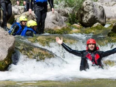 Extremes Rafting auf dem Fluss Cetina