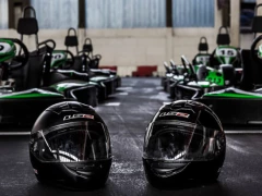 Karting arena Zagreb - adrenalinska dirka z gokarti za 3 osebe
