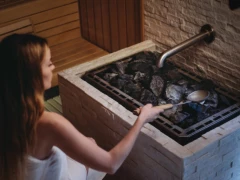 Hotel Vivat – Overnight stay with half board and entrance to the World of Saunas