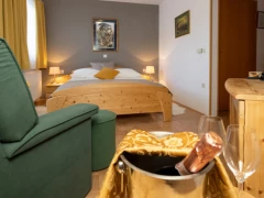 Relaxation with half board and massage by Lake Bohinj