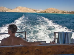 Bootsausfahrt zum Naturpark Tela&scaron;ića mit richtigem dalmatischen Brunch