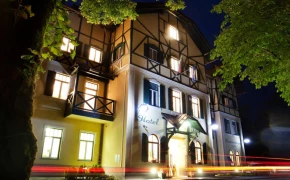 Hotel Triglav Bled - bed and breakfast e cena gourmet sul lago di Bled