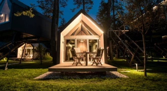 Three sweet nights in the Chocolate Village glamping FORASTERO house
