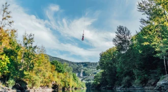Adrenaline bungee jumping and zipline in Solkan