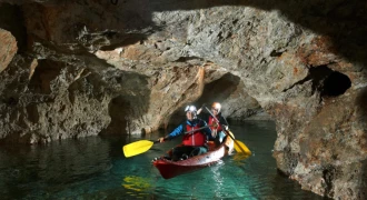 A tour of the Peca undergorund with a kayak for two people