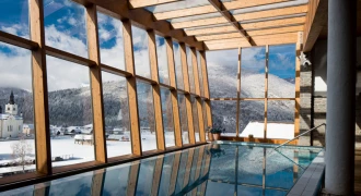 Overnight stay with breakfast and swimming in the Bohinj ECO Hotel
