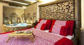 Overnight stay with half board and a bath with sparkling wine in Terme Banovci