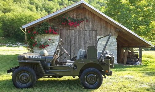 Pangea Adventures – Half-day adventure drive through the Posočje in a Willys Jeep