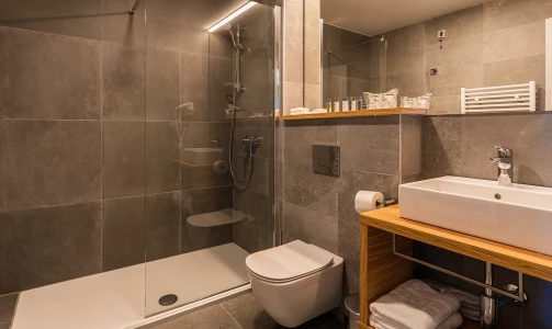 Two nights in the elegant Deluxe Rooms of Hotel Olea