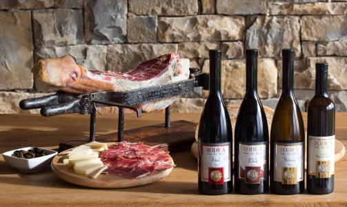 Rodica wine cellar - Tasting of 6 types of wine or 5 bottles