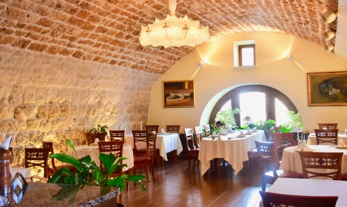 Restoran Kazbek - Vrhunske gastronomske delicije u 3 slijeda