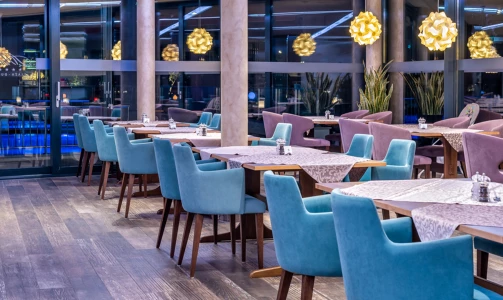 Poolbar & Restaurant Sunset - Aromen von Sommer und Mittelmeer
