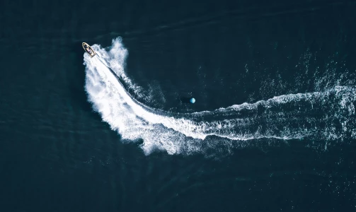 Waterworld – Odkrijte skrivnosti Jet Ski safarija – 2 osebi na 1 vodnem skuterju