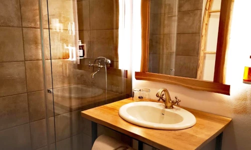 Hotel Ribno Bled - nočitev z zajtrkom v superior sobi z balkonom