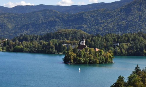 Hotel Triglav Bled - Übernachtung mit Frühstück und Gourmet-Abendessen am Bleder See