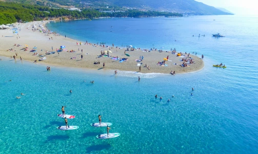 Adrenaline challenge: windsurfing course at Zlatni Rat