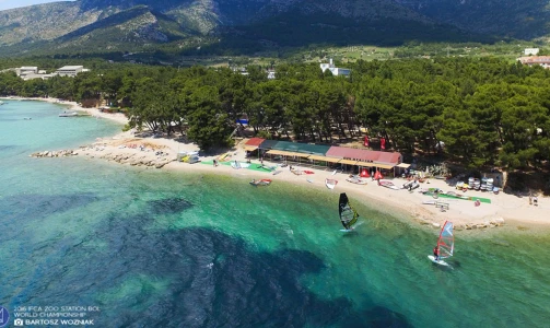 Adrenaline challenge: windsurfing course at Zlatni Rat