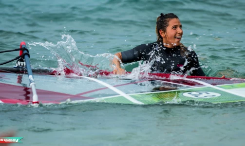 Adrenaline challenge: windsurfing course at Zlatni Rat