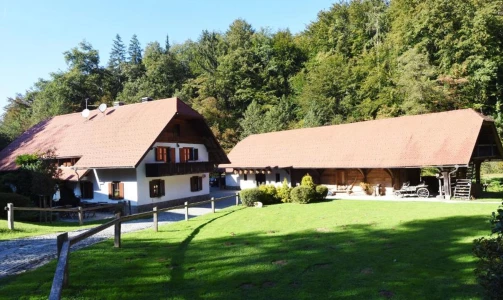 Šeruga Farm – Overnight stay with breakfast and dinner