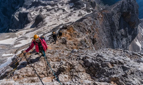 Altitude Activities - Enodnevni vzpon na Triglav (+oprema)