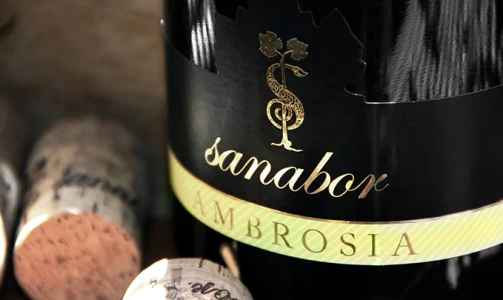 Kmetija Sanabor - Degustacija vin na krasu za dve osebi