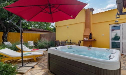 A seven-day vacation in Apartment Nik near Poreč