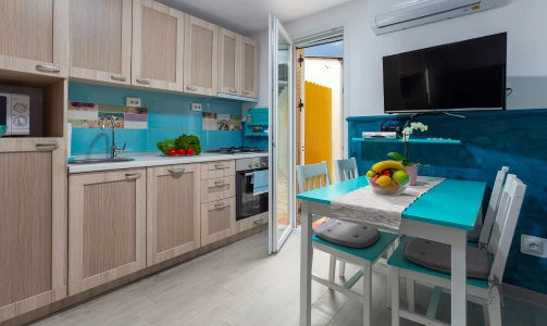 Vikend uživanje u apartmanu Nik uz hidromasažnu kadu