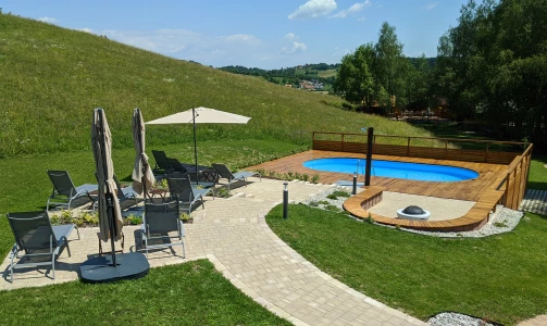 Noćenje u glamping kućici među vinogradima