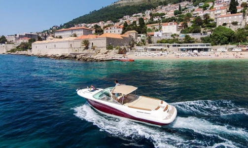 Machen Sie ein Speedboat-Rennen und erleben Dubrovnik aus einer einzigartigen Perspektive!
