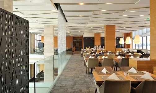 Restaurant Plaza – 4-course menu for two people and a drink