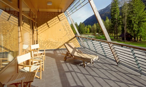 Zugang zum Schwimmbad und zu den Saunen sowie eine Partie Squash im Wellness Špik