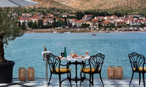 Preživite dve noči v sproščenem razkošju v Brown Beach House