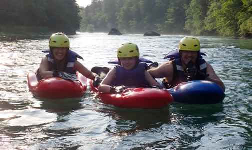 Bellyak spust niz rijeku Savu