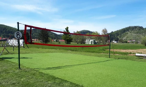 Adrenalinski poligon i zipline u zabavnom adrenalinskom parku